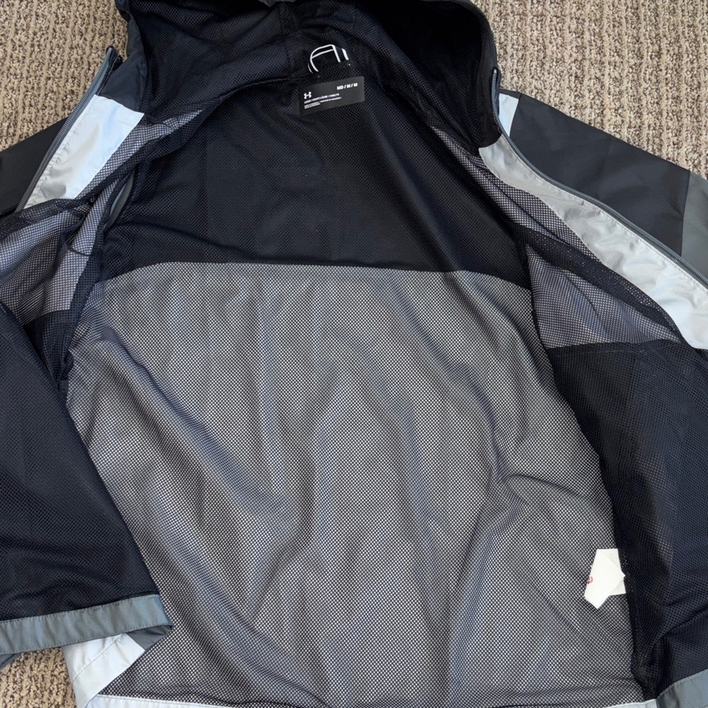 NEW UA Storm Hooded Jacket - Picture 4 of 6